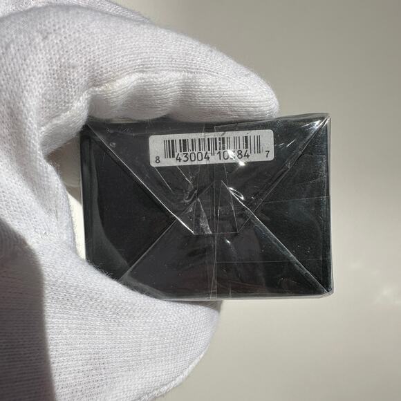 Pat McGrath Labs Skin Fetish Sublime Perfection Foundation Medium Deep 26 35mL - Picture 10 of 10